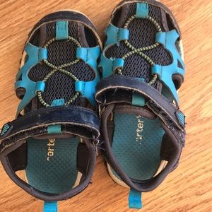 6/25 🌺SALE Carter's boys sandals size 10
